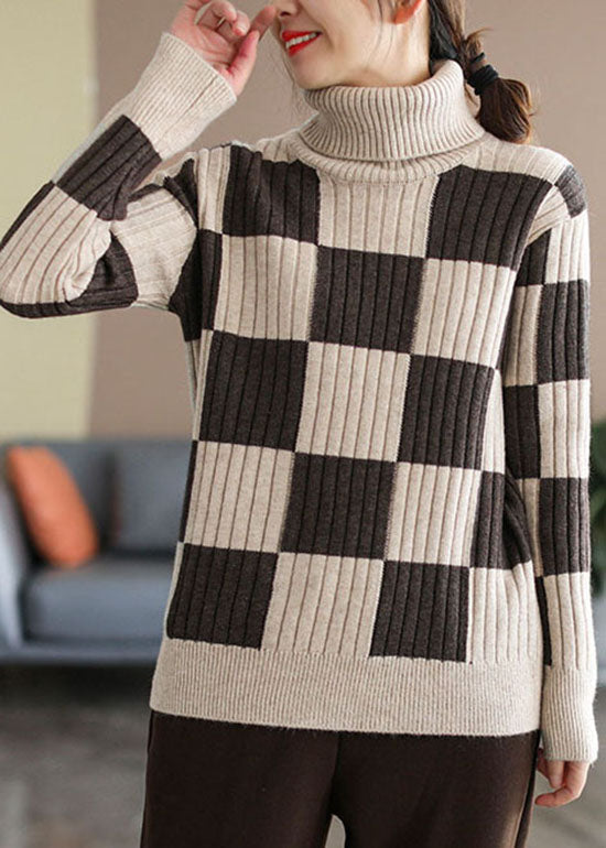 Beautifully Finished Top in a Timeless Design
