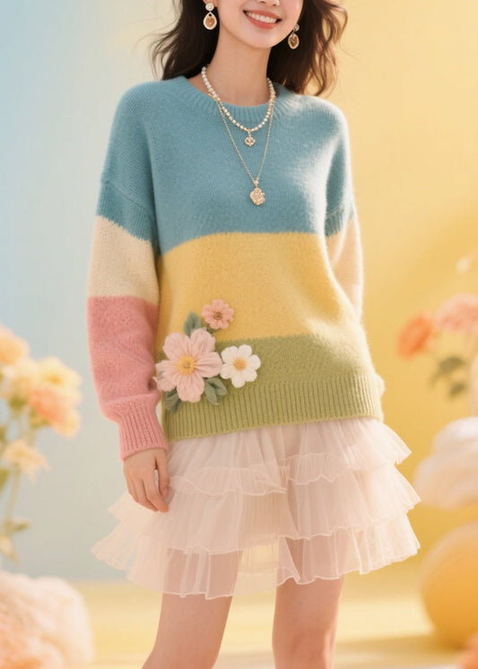 Effortlessly Elegant Pullover with a Timeless Design