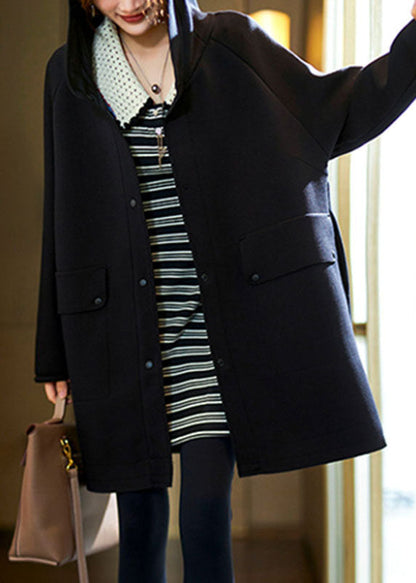 Elegantly Styled Coat for Everyday Wear