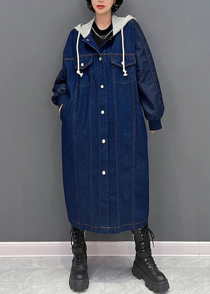 Well Tailored Coat with a Graceful Silhouette