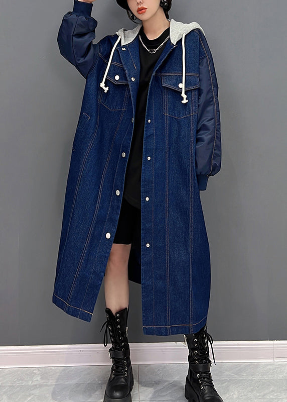 Well Tailored Coat with a Graceful Silhouette