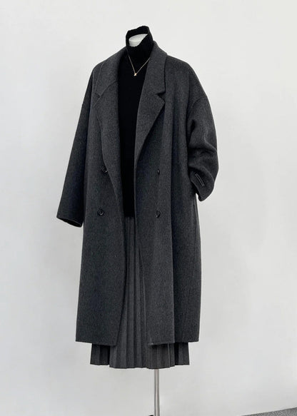 Gracefully Styled Coat for Any Occasion