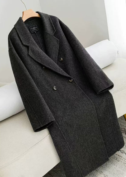 Gracefully Styled Coat for Any Occasion
