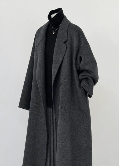 Gracefully Styled Coat for Any Occasion