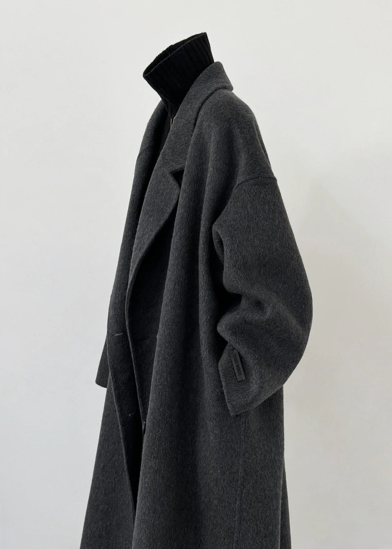 Gracefully Styled Coat for Any Occasion