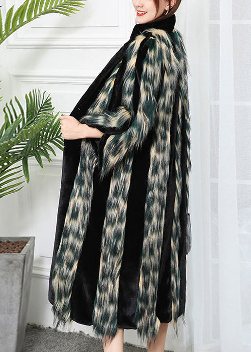 Gracefully Styled Coat for Any Occasion