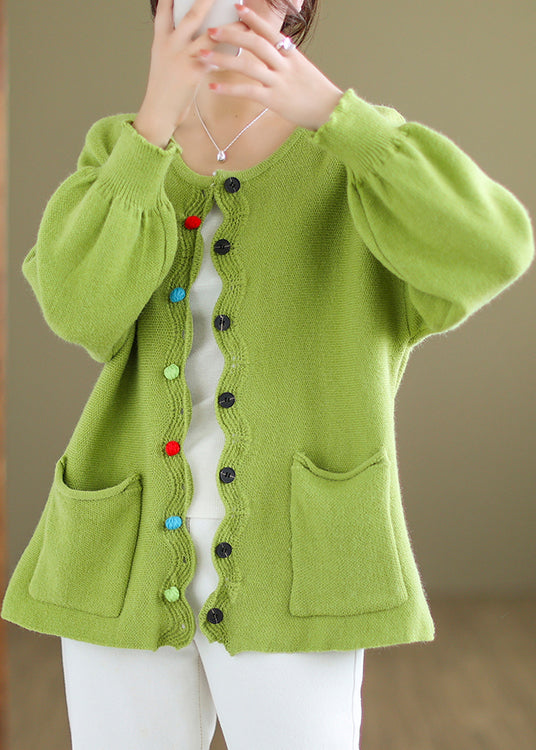 Gracefully Styled Coat for Any Occasion