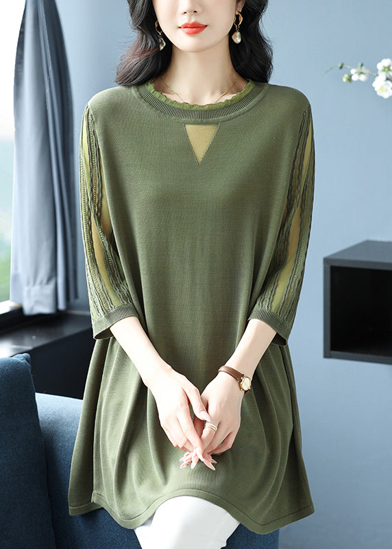 Beautifully Finished Top in a Timeless Design