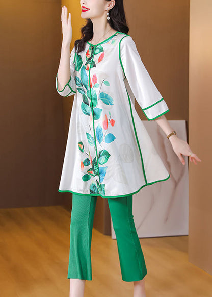 Effortlessly Elegant Garment with a Timeless Design