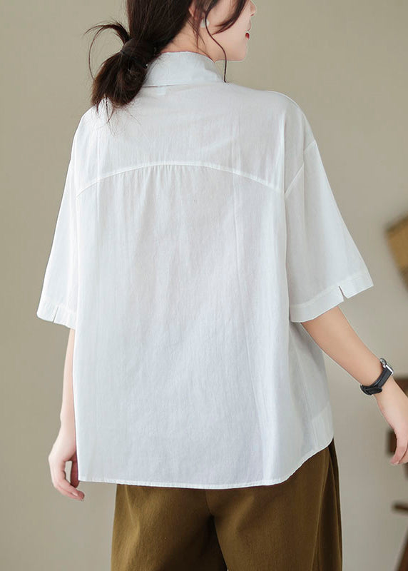 Classic Vintage Shirt with a Flattering Fit