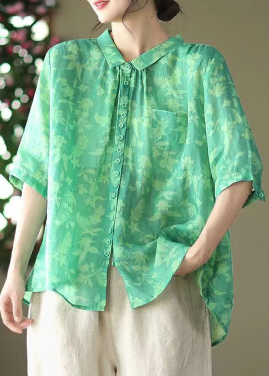 Beautifully Crafted Blouse in a Classic Style