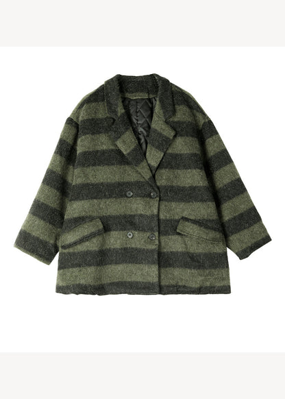 Sophisticated Coat with a Clean Classic Look