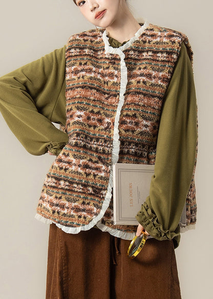 Beautifully Finished Coat in a Timeless Design