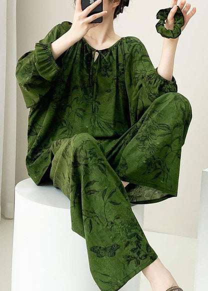 Classic Vintage Garment with a Flattering Fit
