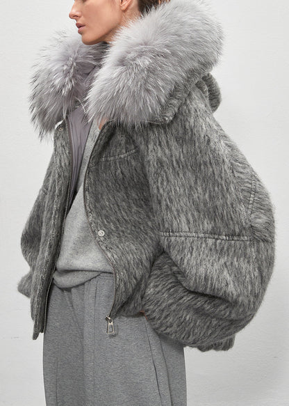 Gracefully Styled Coat for Any Occasion