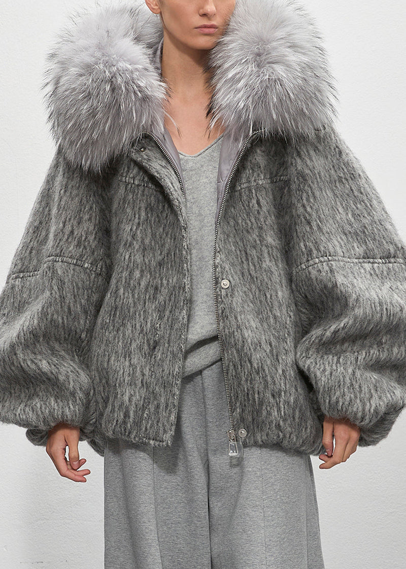 Gracefully Styled Coat for Any Occasion