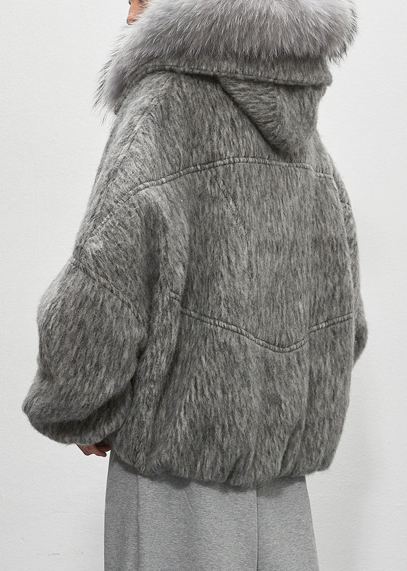 Gracefully Styled Coat for Any Occasion