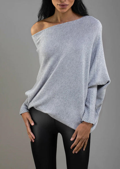 Well Tailored Pullover with a Graceful Silhouette