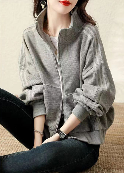 Gracefully Styled Shirt for Any Occasion