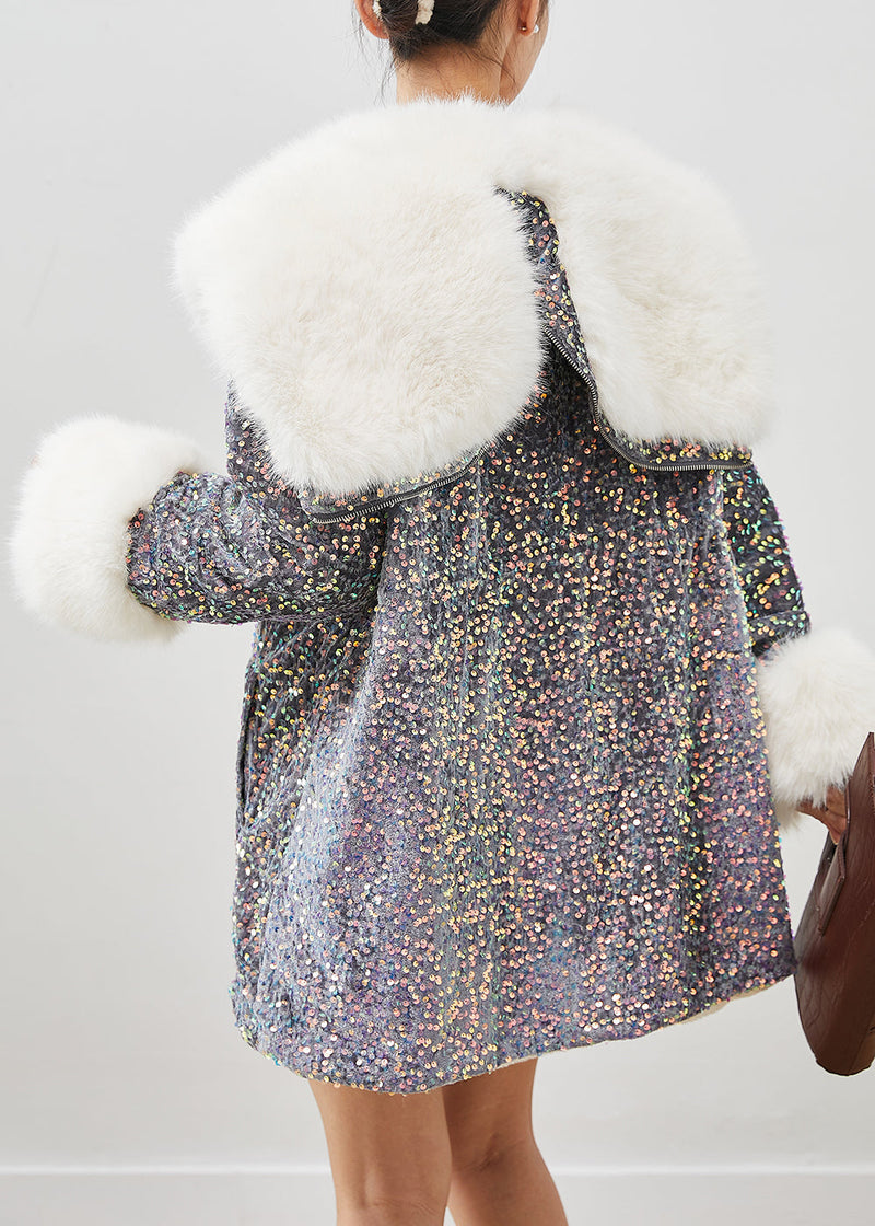 Classic Vintage Coat with a Flattering Fit