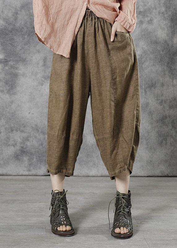 Effortlessly Elegant Pants with a Timeless Design