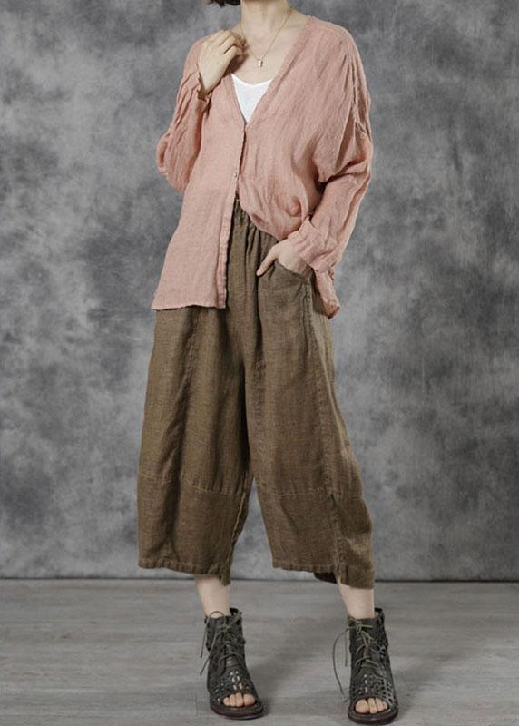 Effortlessly Elegant Pants with a Timeless Design