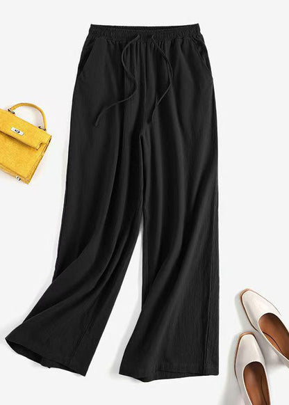Effortlessly Elegant Pants with a Timeless Design