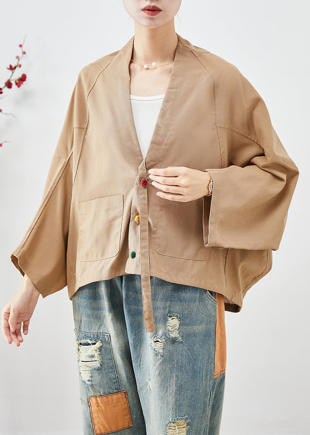 Elegantly Styled Jacket for Everyday Wear