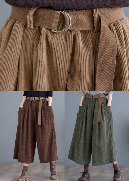 Well Tailored Pants with a Graceful Silhouette