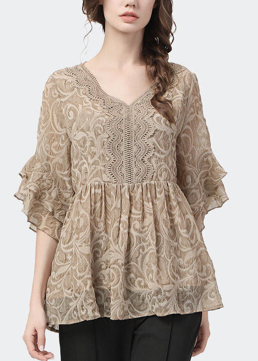 Classic Vintage Top with a Flattering Fit