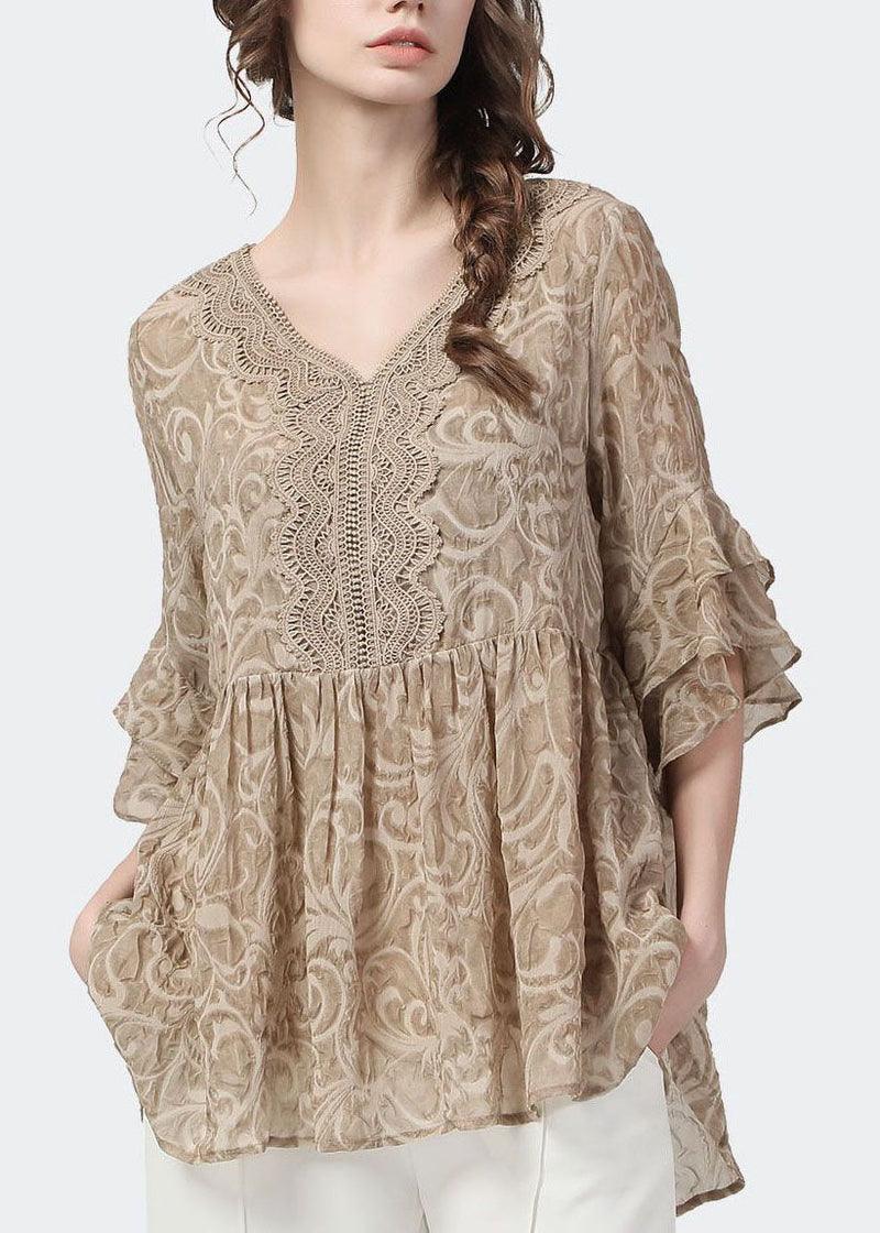 Classic Vintage Top with a Flattering Fit