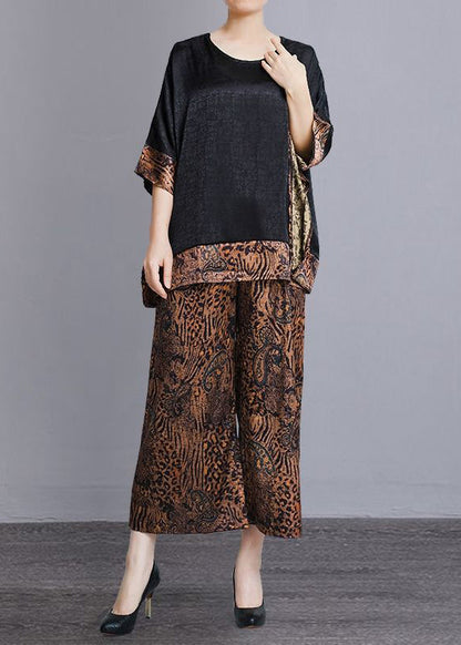 Effortlessly Elegant Garment with a Timeless Design