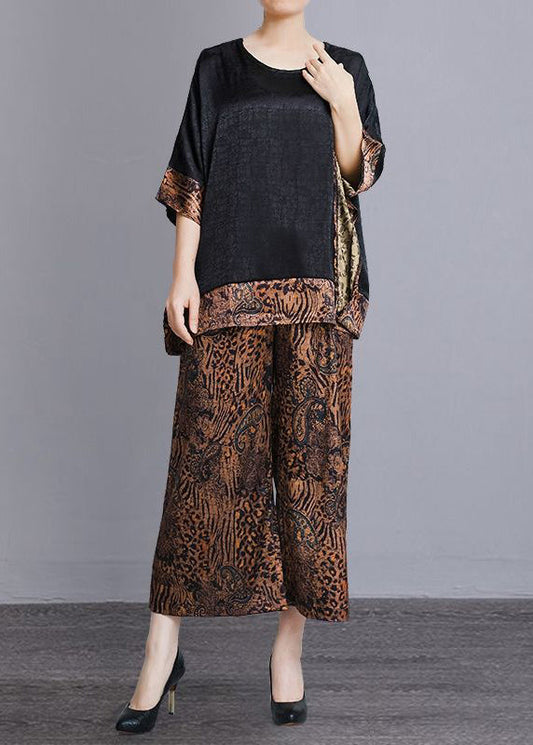 Effortlessly Elegant Garment with a Timeless Design