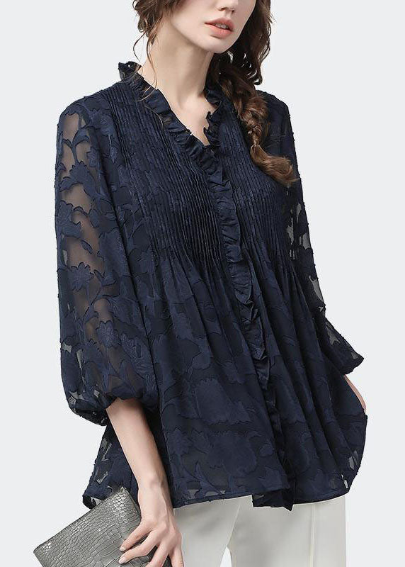 Classic Vintage Shirt with a Flattering Fit