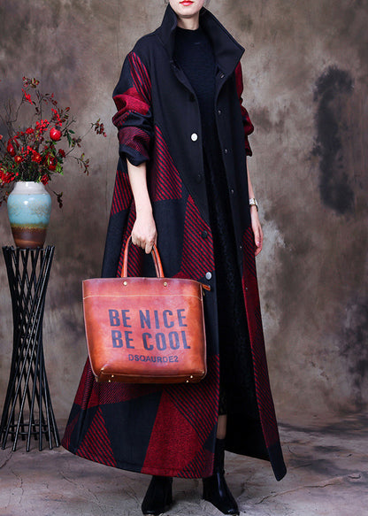Elegantly Styled Coat for Everyday Wear