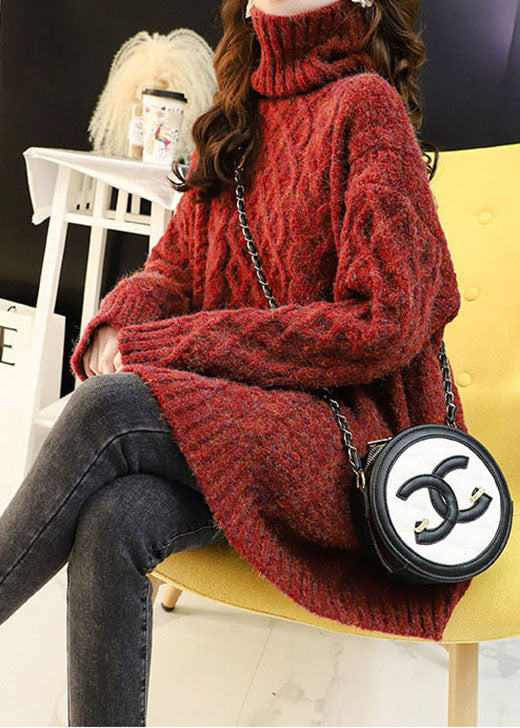 Classic Vintage Sweater with a Flattering Fit