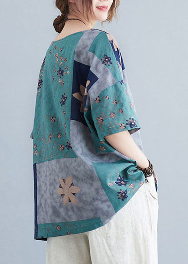 A Vintage Style Shirt with Delicate Timeless Details