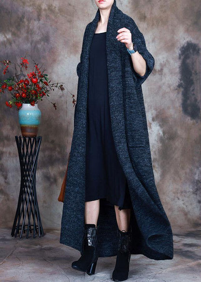 Effortlessly Elegant Cardigan with a Timeless Design