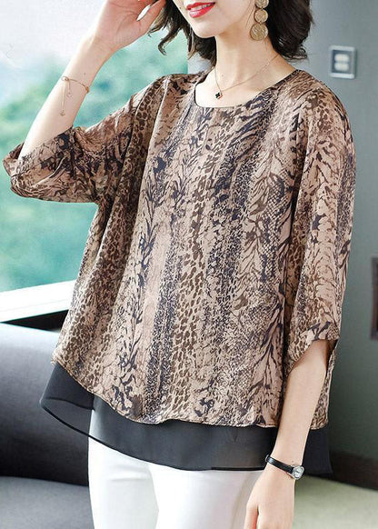 Beautifully Crafted Blouse in a Classic Style