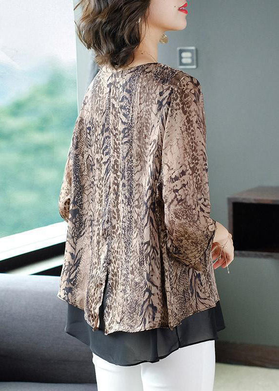 Beautifully Crafted Blouse in a Classic Style