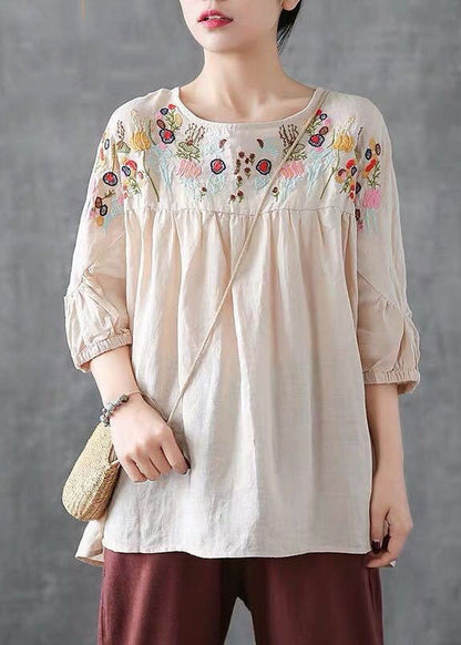 Beautifully Crafted T-Shirt in a Classic Style