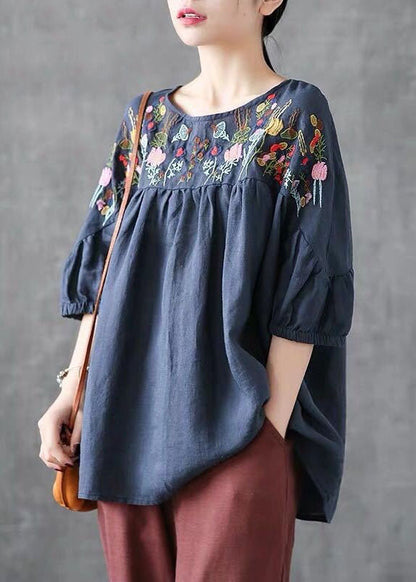 Beautifully Crafted T-Shirt in a Classic Style