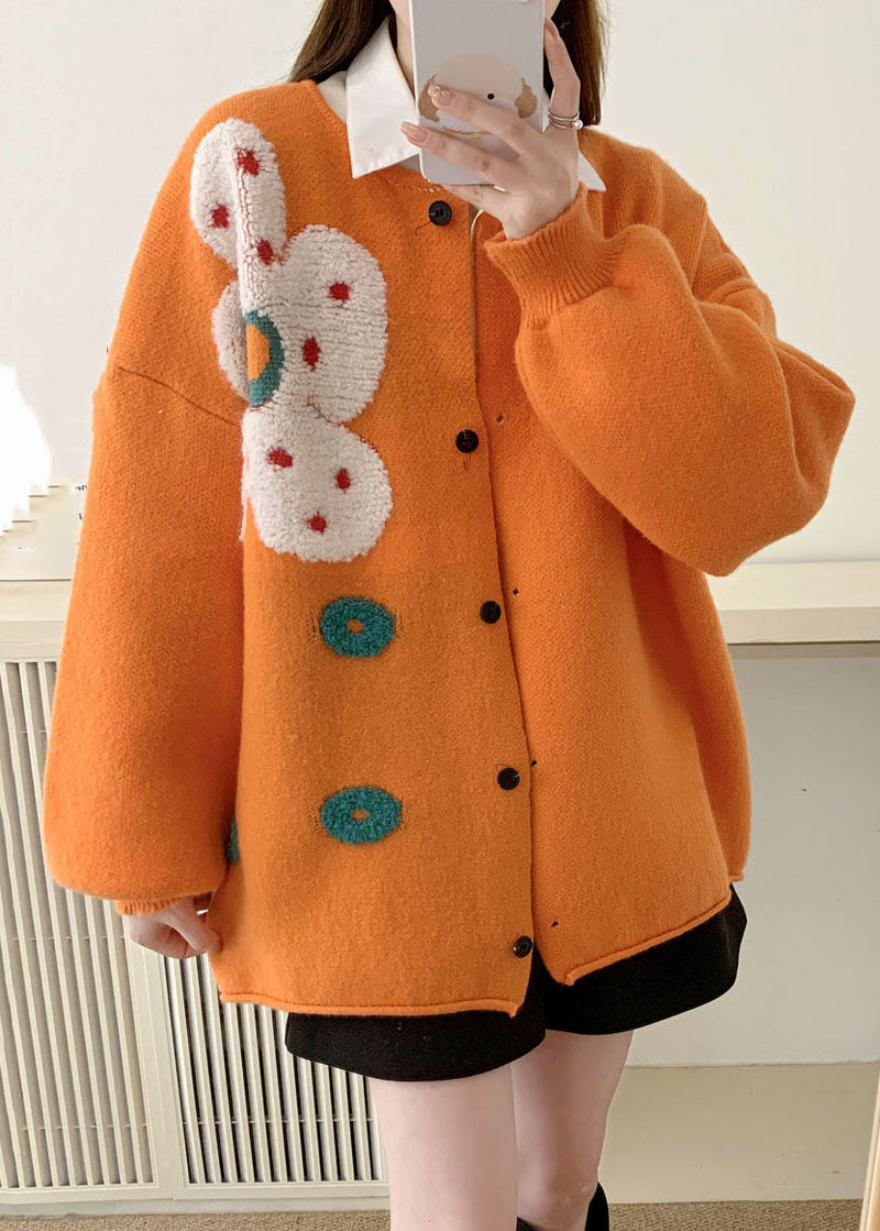 Classic Vintage Sweater with a Flattering Fit