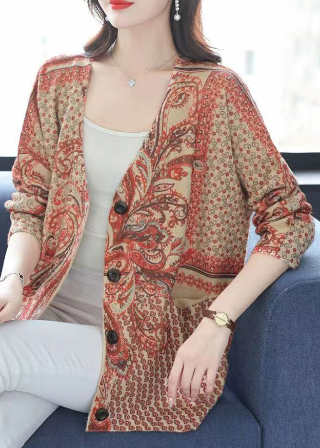 Classic Vintage Coat with a Flattering Fit