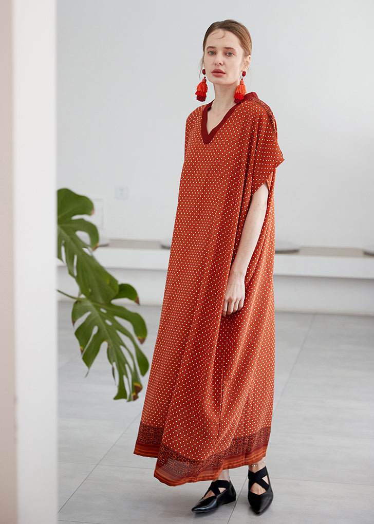 Gracefully Styled Dress for Any Occasion