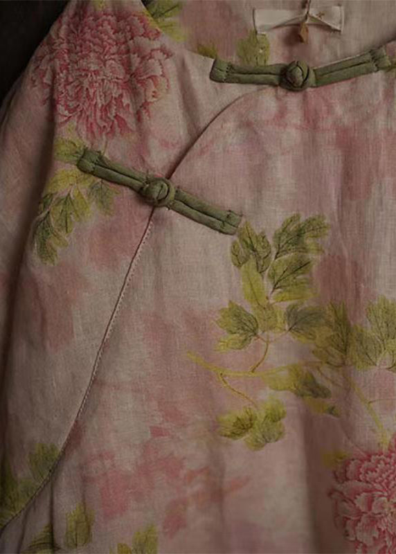 A Vintage Style Coat with Delicate Timeless Details