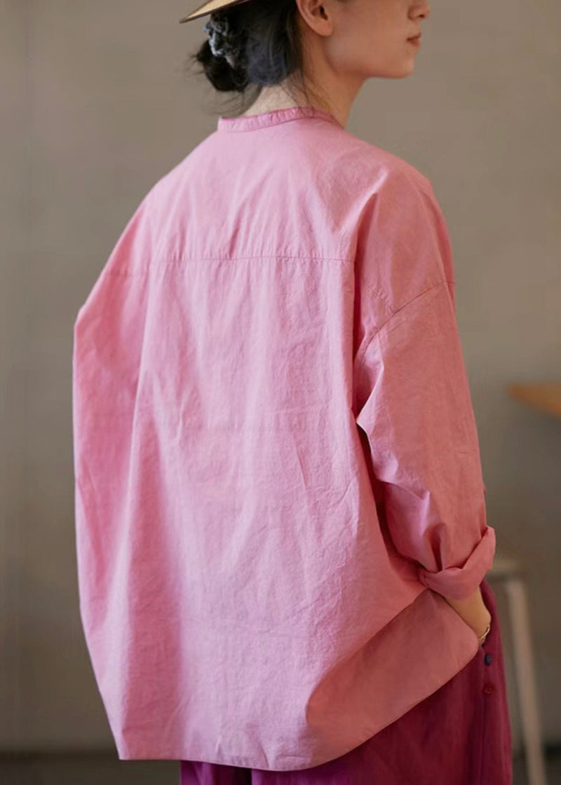 Classic Vintage Blouse with a Flattering Fit
