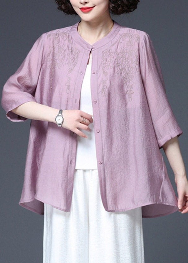 Well Tailored Top with a Graceful Silhouette