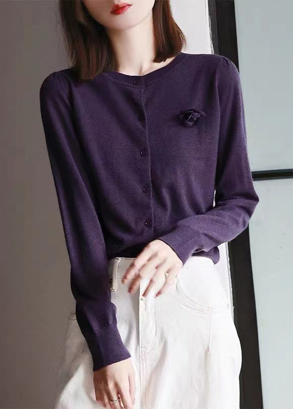 Classic Vintage Cardigan with a Flattering Fit