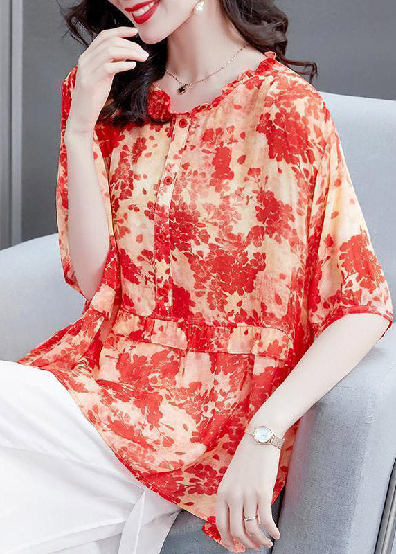 Well Tailored Top with a Graceful Silhouette